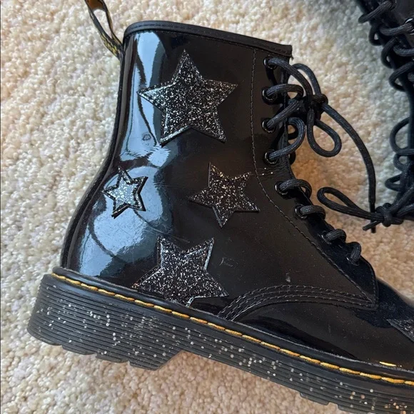 Doc Marten 1460 Glitter Star Patent Lace Up Boots in Black